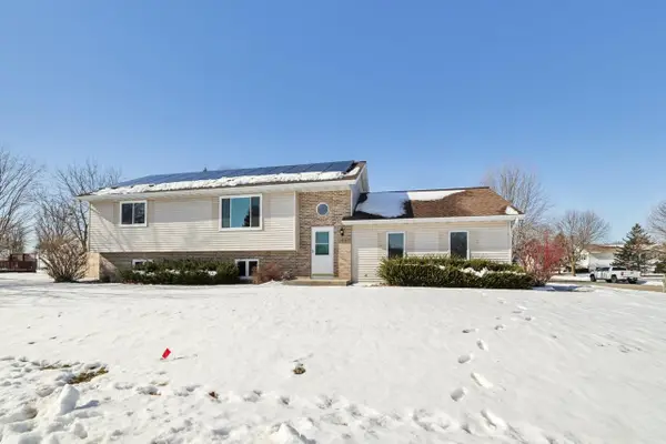 888 N Thompson Road, Sun Prairie, WI 53590