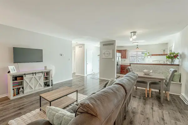 906 CHICORY Way, Sun Prairie, WI 53590