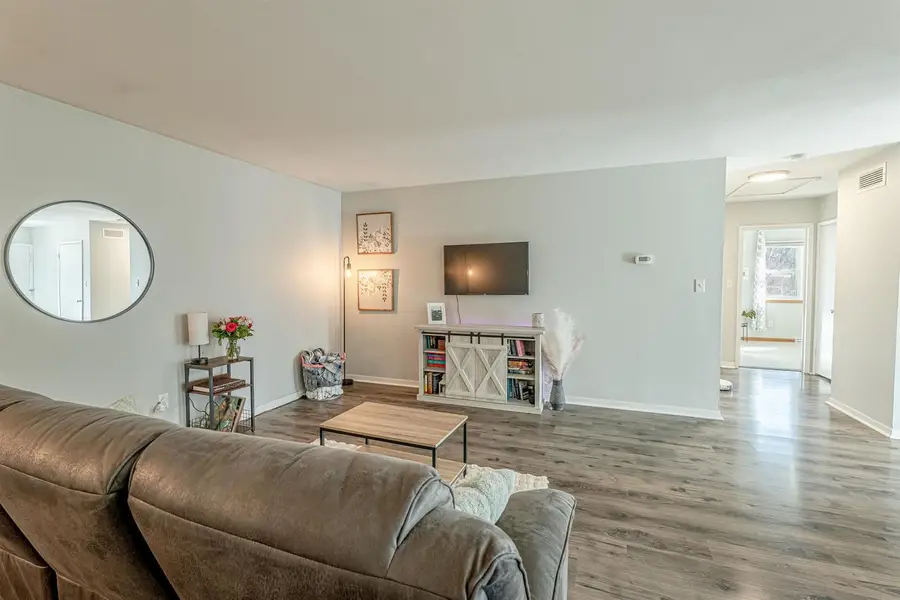 906 CHICORY Way, Sun Prairie, WI 53590 - #3