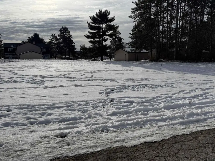 315 Saddle Ridge, Portage, WI 53901 - #2