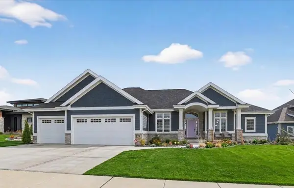 2012 Paris Lane, Cottage Grove, WI 53527