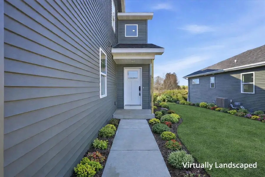 992 Bell Circle, Arlington, WI 53911 - #2