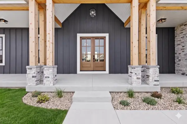 6811 Angelica Trail, Sun Prairie, WI 53590