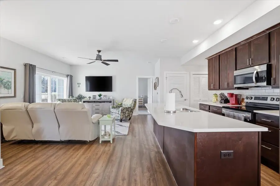 445   A Hillary Circle #A, Johnson Creek, WI 53038 - #3