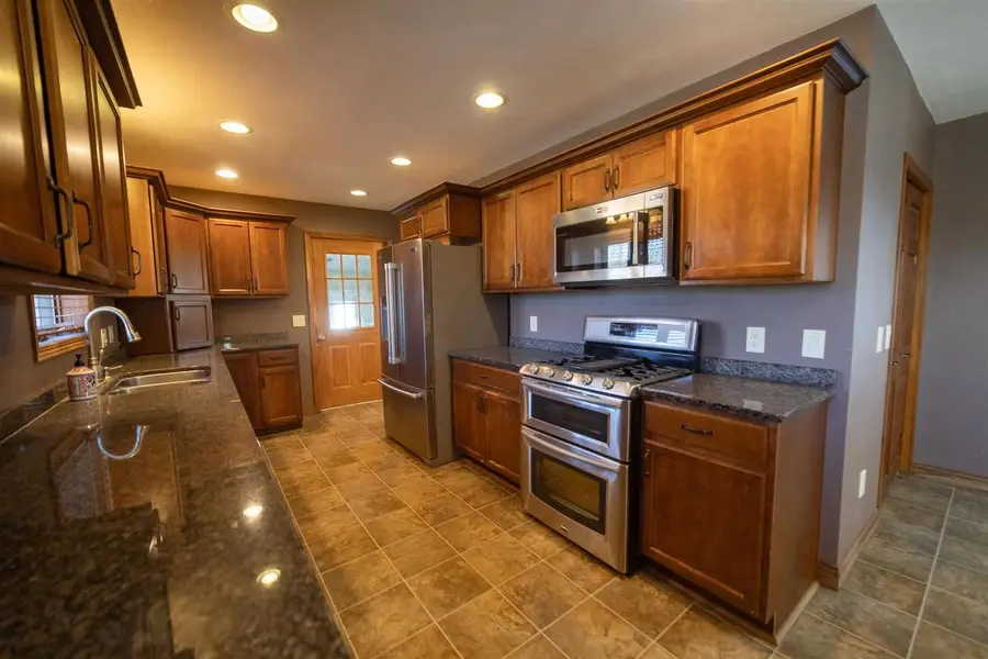 246 E 5th Street, Westfield, WI 53964 - #2