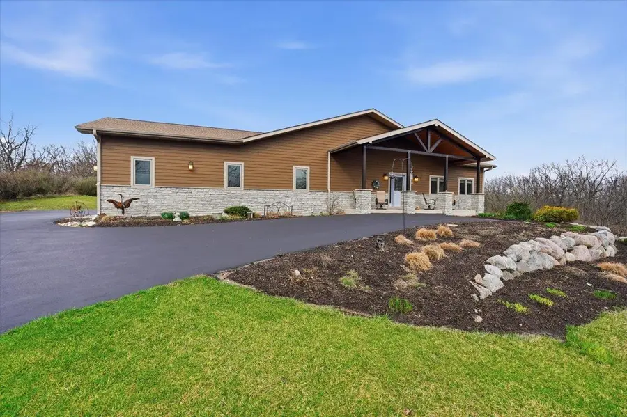 W4293 Meadow Court, Lake Geneva, WI 53147 - #2