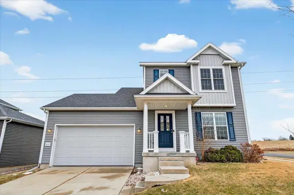 4735 Catalina Parkway, Mcfarland, WI 53558