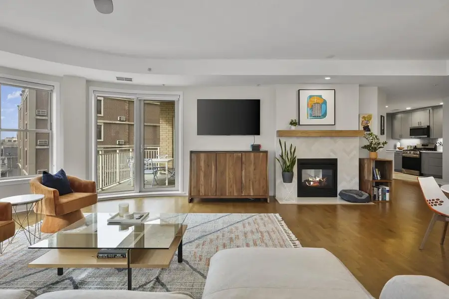 360 W Washington Avenue #202, Madison, WI 53703 - #3