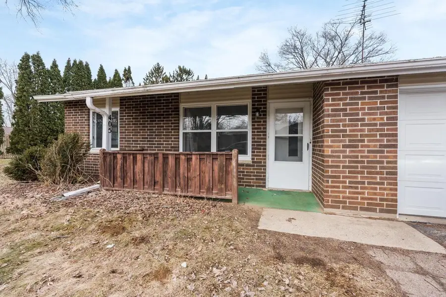 405-407 Simonson Street, Cambridge, WI 53523 - #3