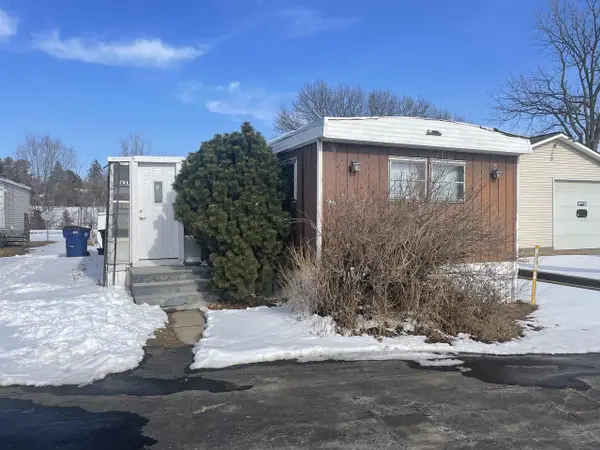 1025 S Oak Avenue #A37, Onalaska, WI 54650