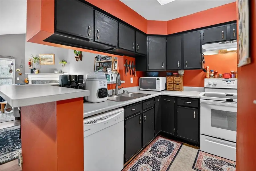 7102 Flagship Drive #7, Madison, WI 53719 - #3