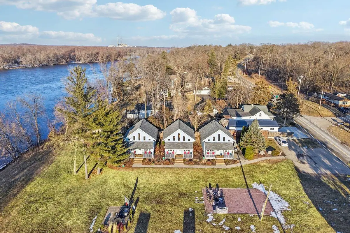 W9350 County Road V, Poynette, WI 53955 - #1