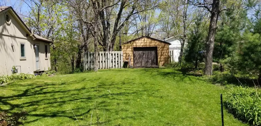 136 Hickory Nut Lane, Edgerton, WI 53534 - #2