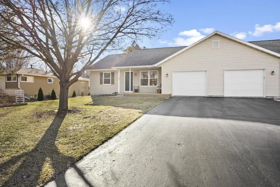 208 Wall Street #1, Mazomanie, WI 53560 - #2