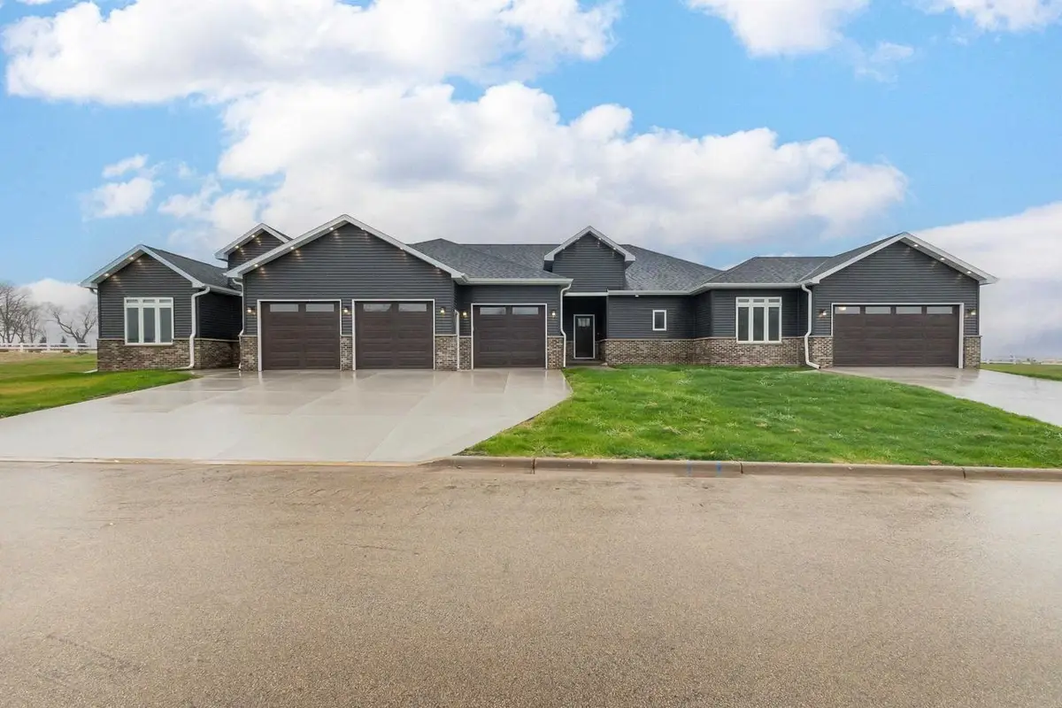 206 Parkview Avenue, Shullsburg, WI 53586 - #1