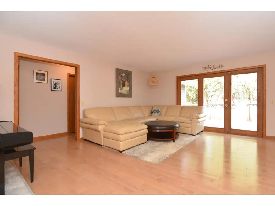 1502 Grosse Point Drive, Middleton, WI 53562 - #3