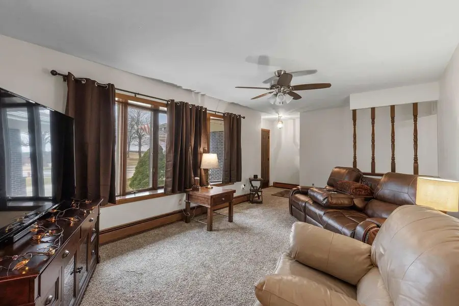 820 E Center Street, Juneau, WI 53039 - #2