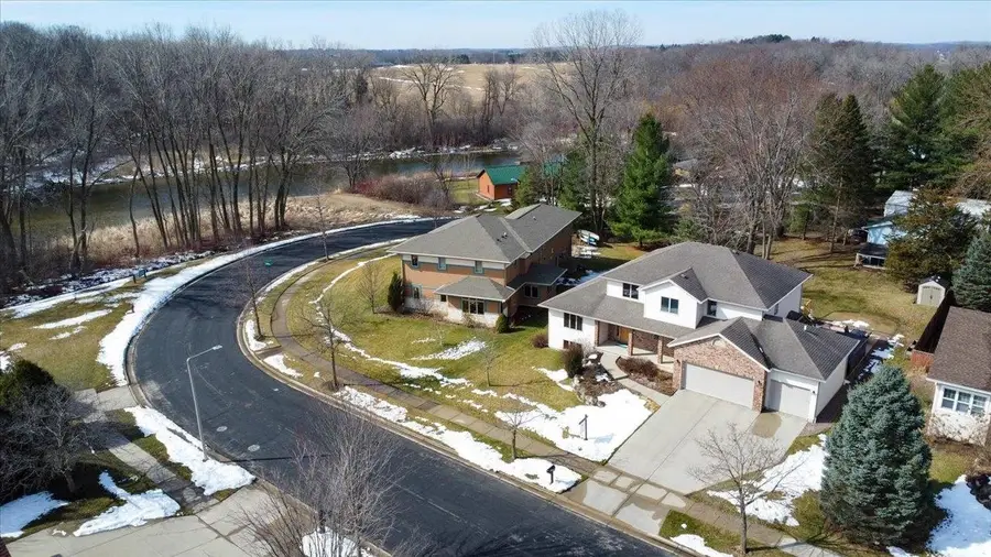 6620 Meredith Way, McFarland, WI 53558 - #3