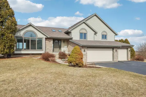 8580 Stonebrook Circle, Middleton, WI 53562