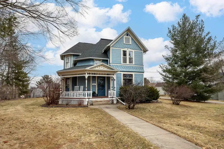465 S Court Street, Platteville, WI 53818 - #3
