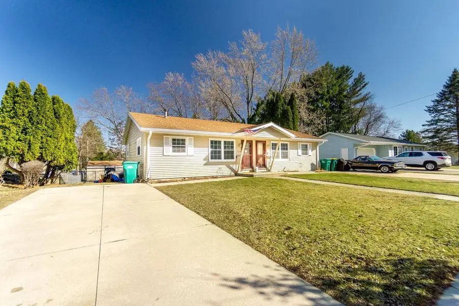 815-817 Sweeney Road, Edgerton, WI 53534 - #2