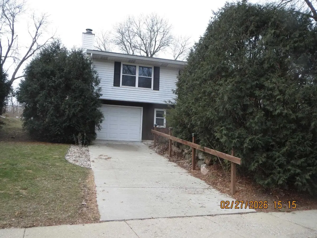 4418 White Aspen Road Road, Madison, WI 53704 - #1