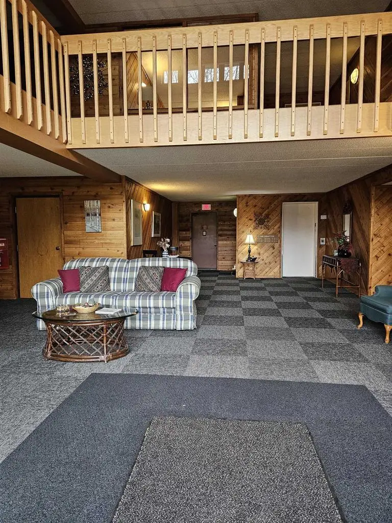 2 Maple Wood Lane #27, Madison, WI 53704 - #3