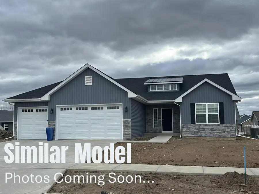 4255 Huntinghorne Drive, Janesville, WI 53546 - #2