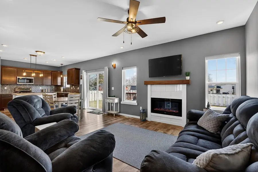 456 S Park Street, Belleville, WI 53508 - #3