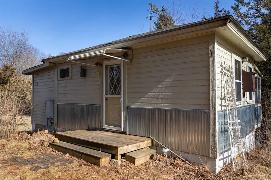 198 S Fern Lane, Oxford, WI 53952 - #3