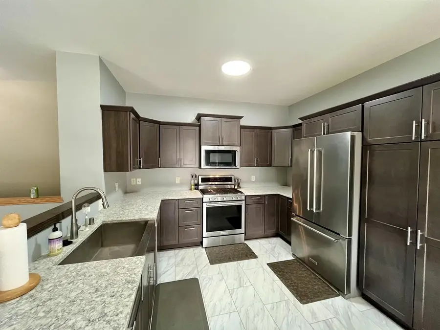 534 Goldenrod Circle, Verona, WI 53593 - #3