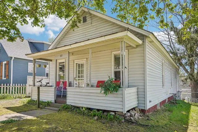 327 8th Avenue, Baraboo, WI 53913 - #2