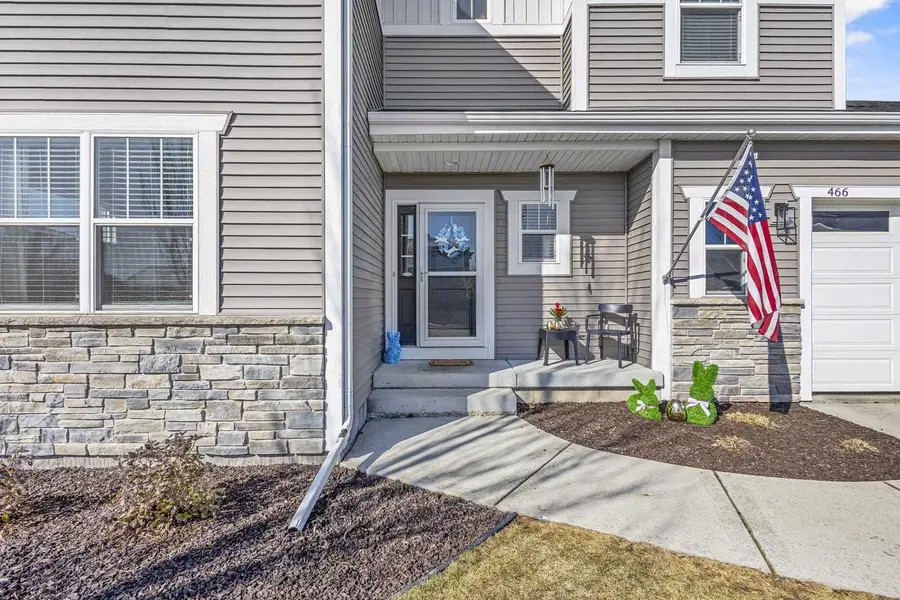 466 CRESCENDO Drive, Sun Prairie, WI 53590 - #3