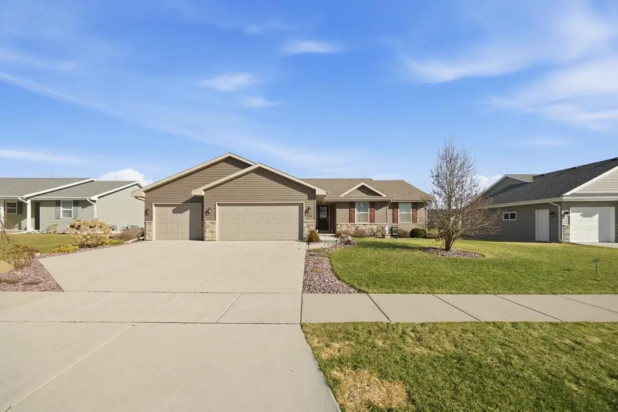 130 E Gailen Lane, Milton, WI 53563 - #2