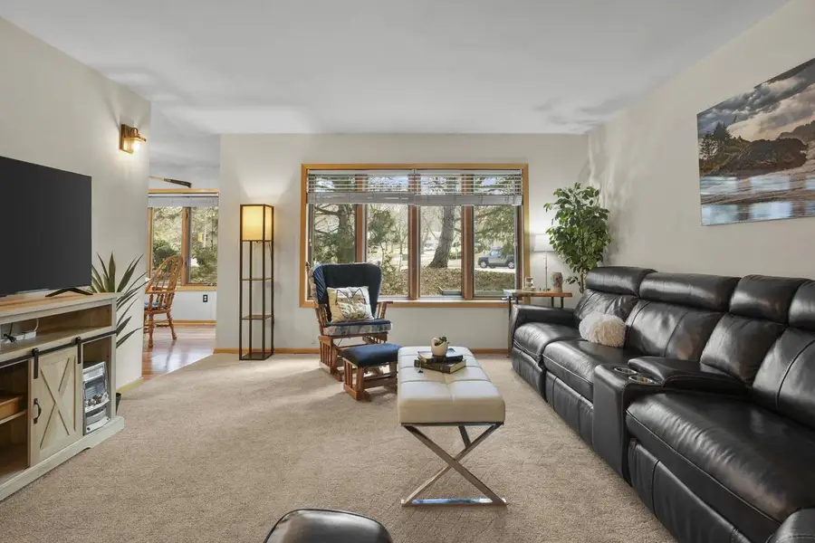 15 Saukdale Trail, Madison, WI 53717 - #3