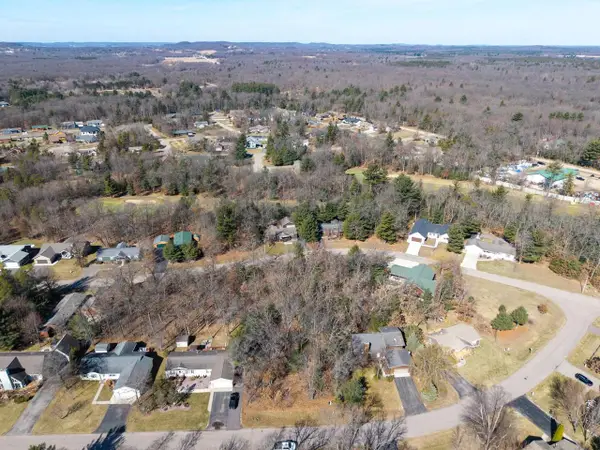 291 Berry Lane, Wisconsin Dells, WI 53965