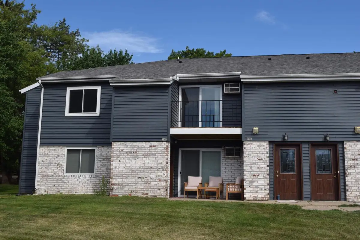 306 Whispering Pines Way, Fitchburg, WI 53713 - #1