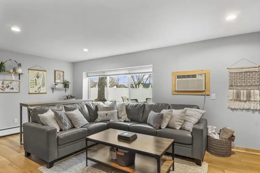 1014 Spaight Street #9, Madison, WI 53703 - #2