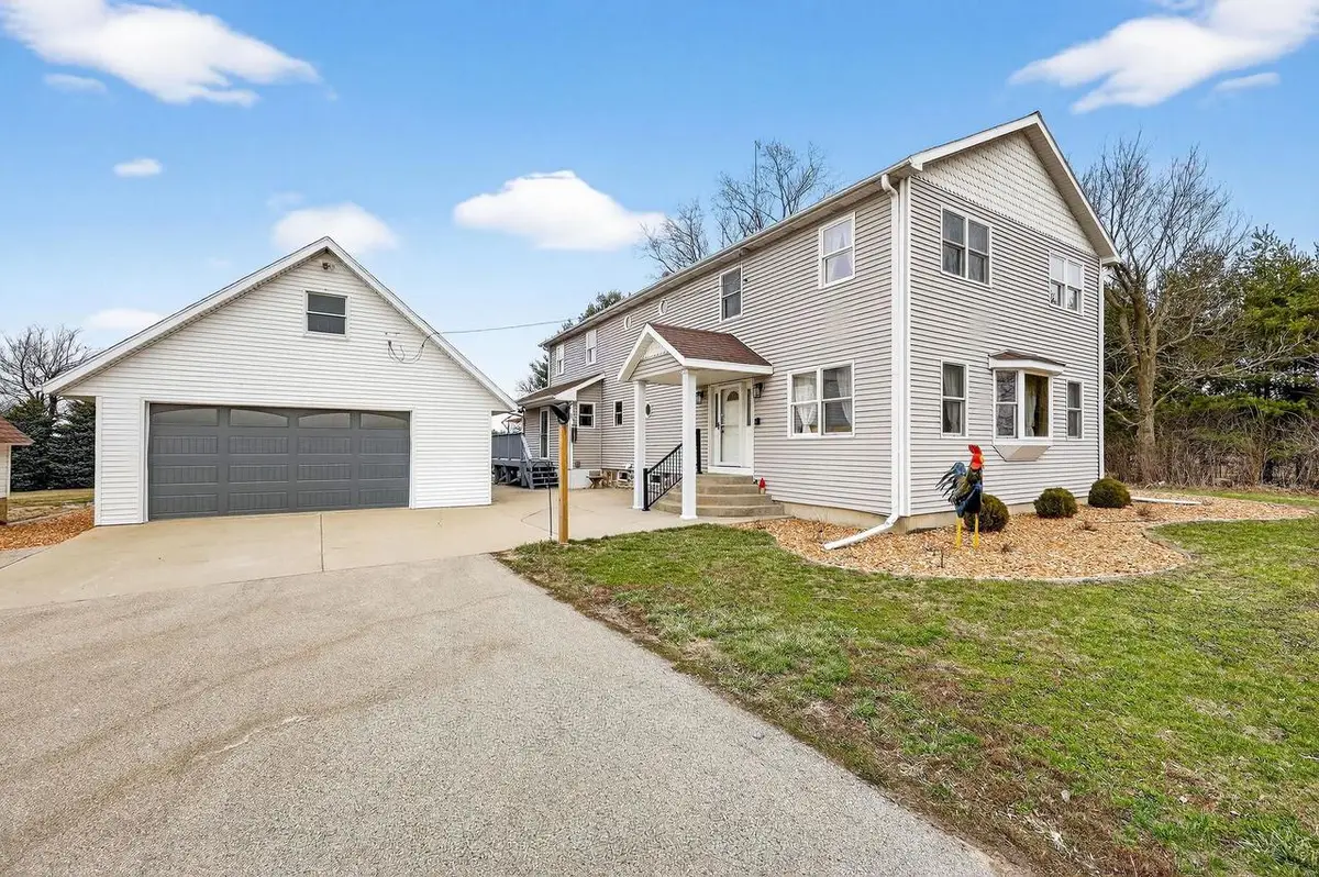 W6904 Schwemmer Lane, Fort Atkinson, WI 53538 - #1