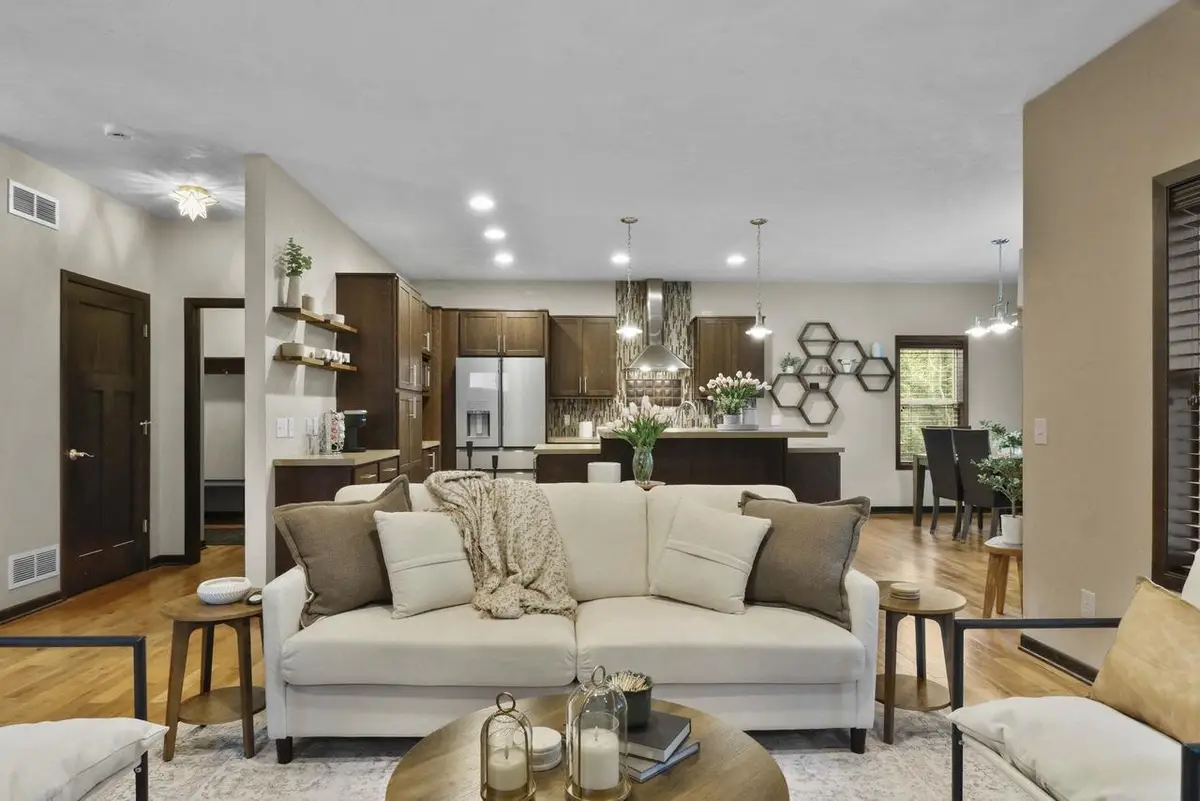 5 Cedarberry Circle, Verona, WI 53593 - #1