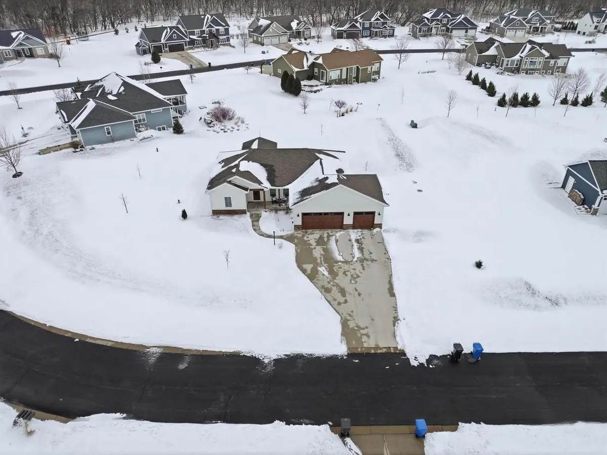 6480 Revere Pass, Deforest, WI 53532 - #1