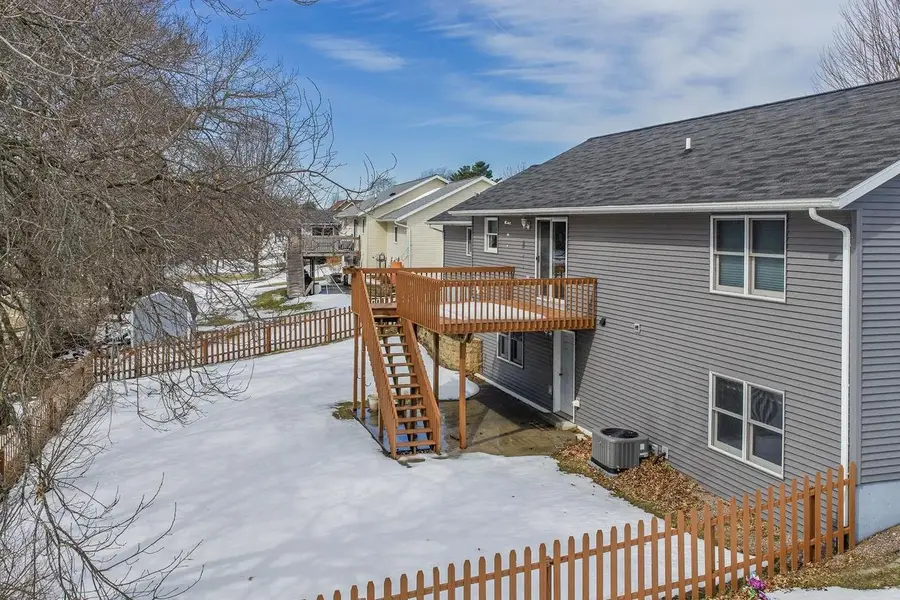 141 Thomas Road, Reedsburg, WI 53959 - #2