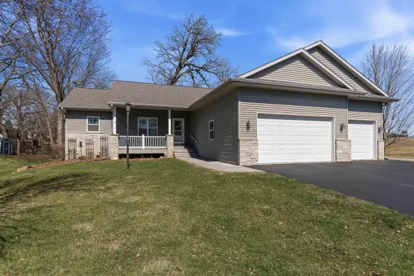 N7988 Elser Drive, Beaver Dam, WI 53916
