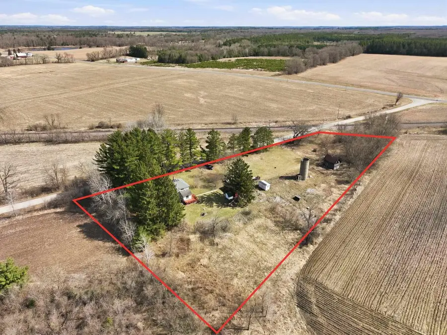 265 Fawn Court, Oxford, WI 53952 - #3