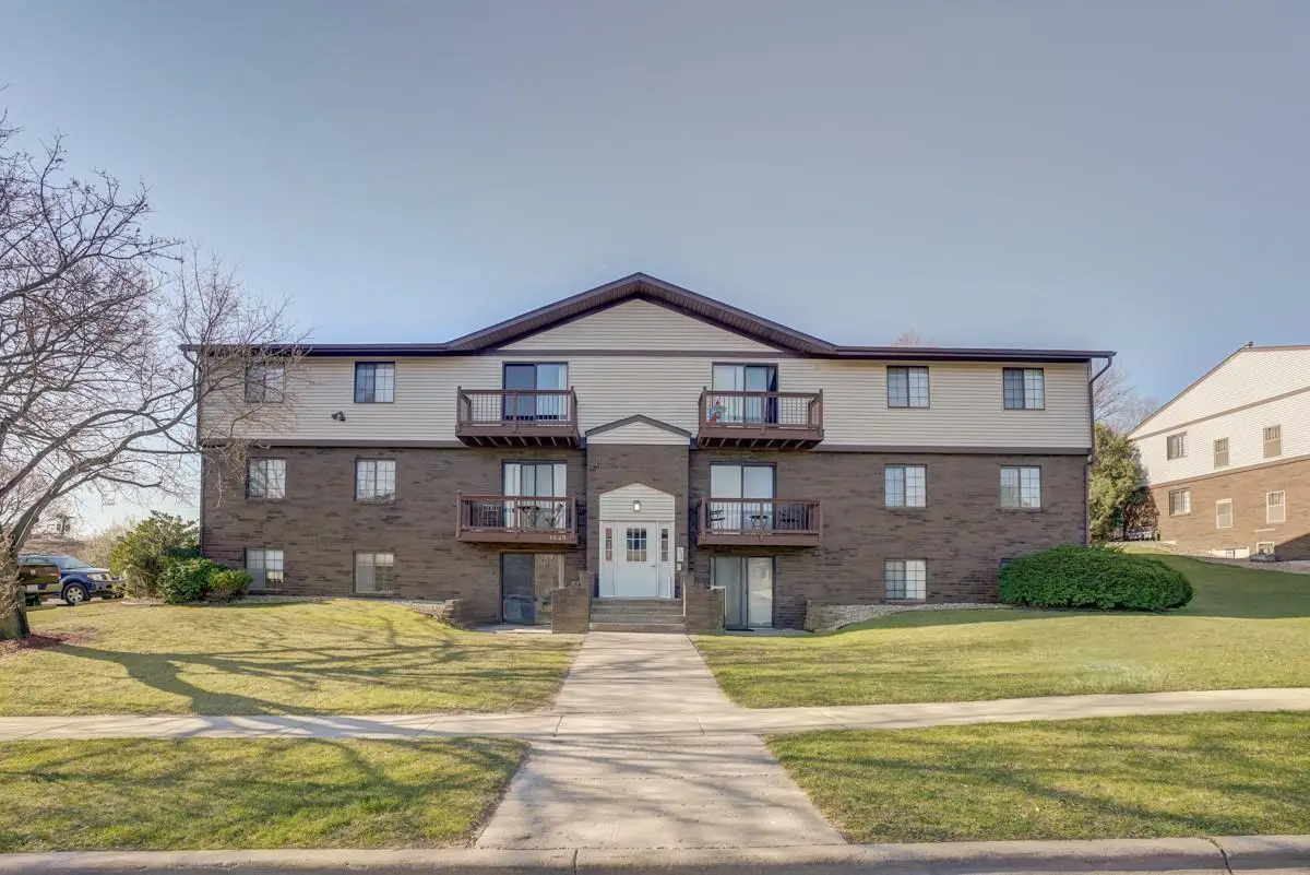 1525 Kenilworth Court, Stoughton, WI 53589 - #1
