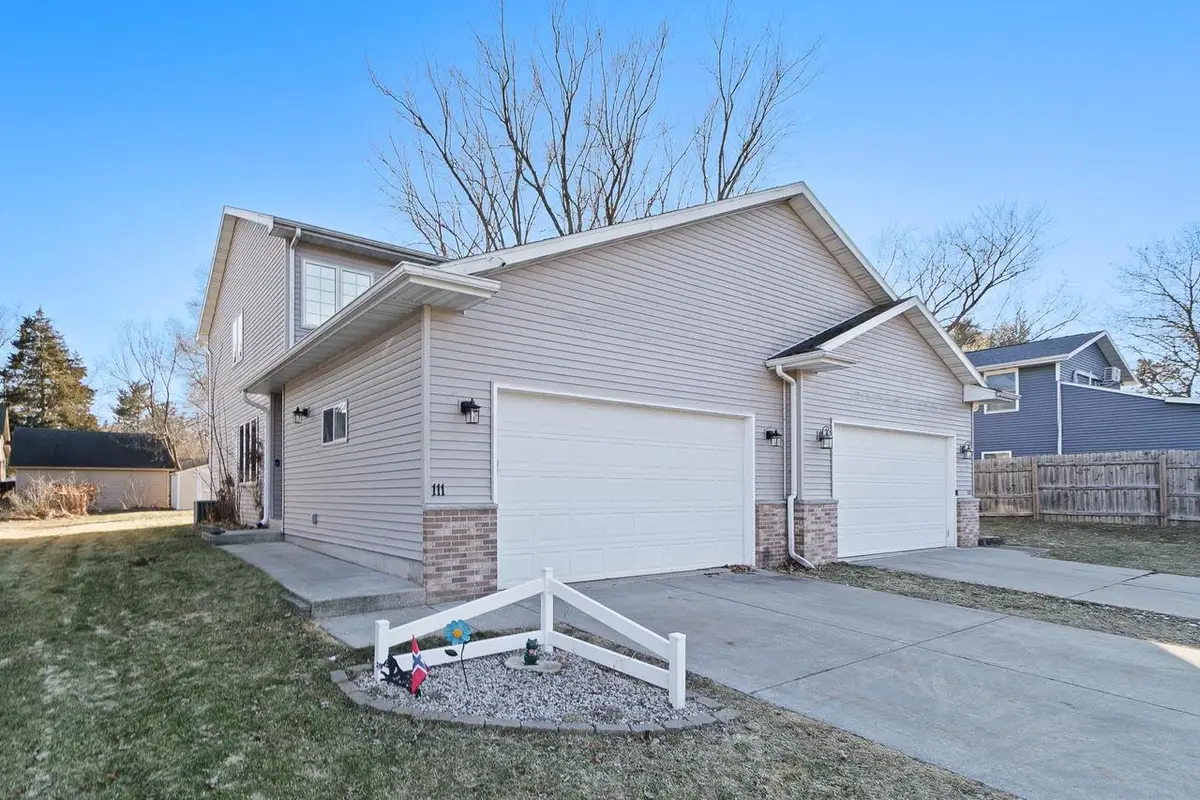 111 W Thomas Street, Poynette, WI 53955 - #1