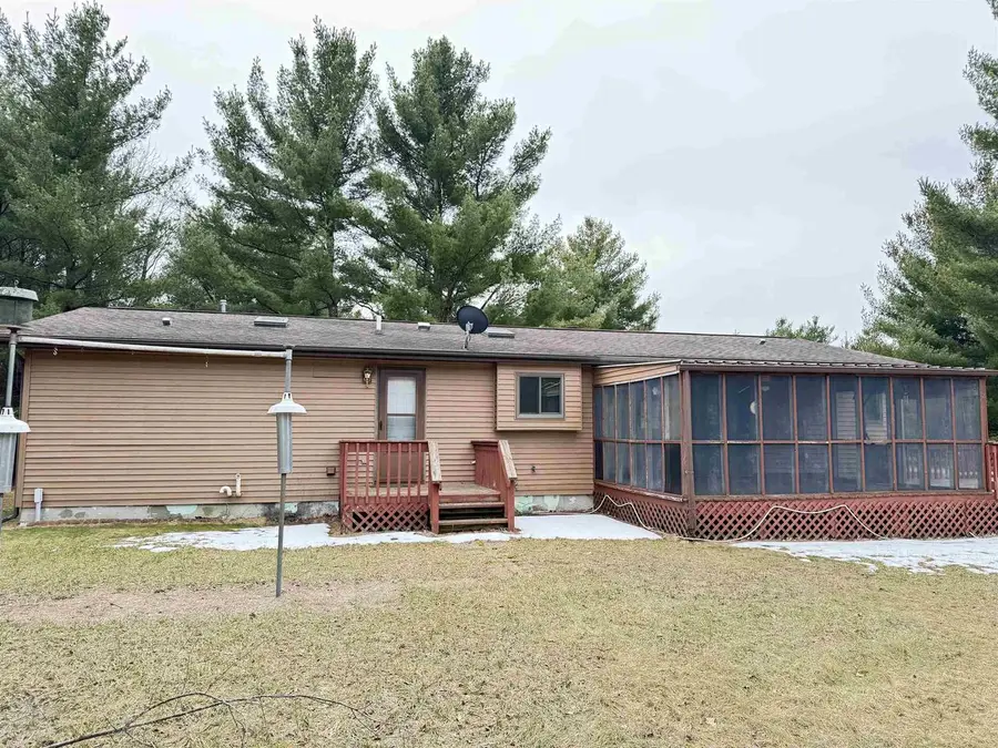 922 Elk Avenue, Adams, WI 53910 - #3