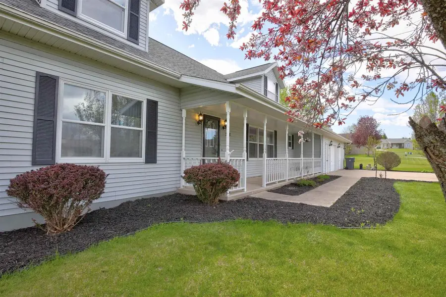 588 Ann Court, Berlin, WI 54923 - #2