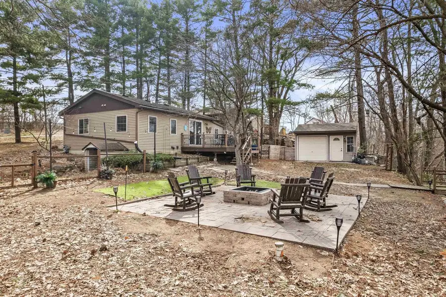 129 E Water Street, Montello, WI 53949 - #2