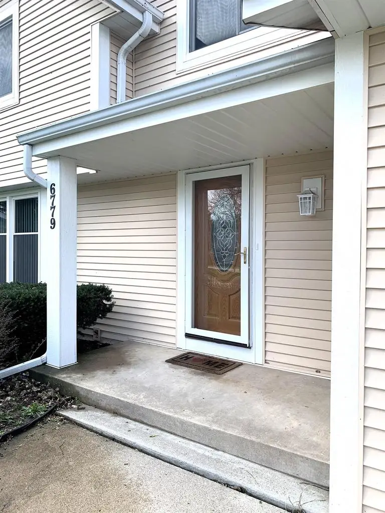 6779 Radburn Lane, Greendale, WI 53129 - #2